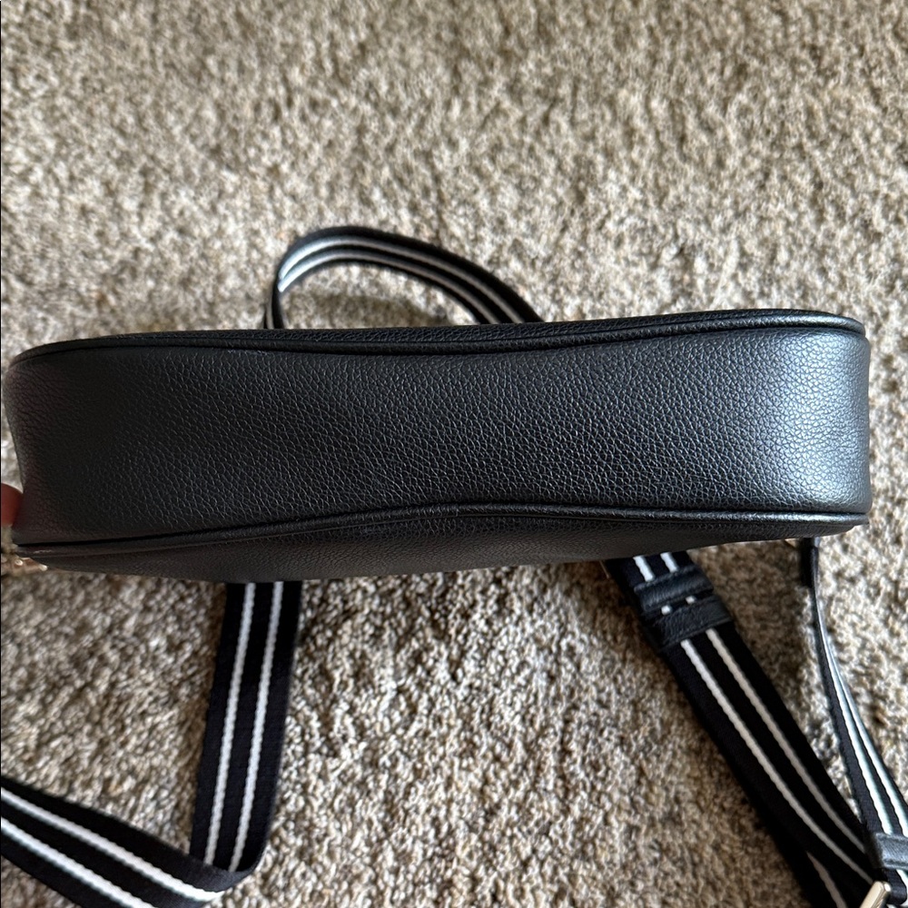 Kate Spade Black Leather Shoulder Bag - Picture 4 of 5